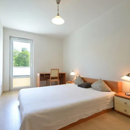 Aquarius 60 Apartamenty-plaza